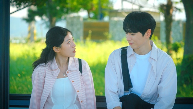 웹드라마 ‘미래에서 온 편지’의 한 장면.