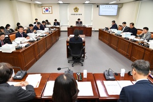 "역사문화홍보관, 아직도 주차 공간 확보 못 해" - 뉴스 썸네일 이미지