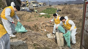 사조그룹, 함안군과 함께하는 생물다양성 보전 활동 펼쳐 - 뉴스 썸네일 이미지