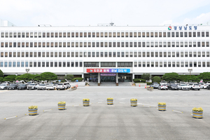 경남도, 'Road-AI 기반 전동화 특장차량' 개발사업 정부공모 선정 - 뉴스 썸네일 이미지